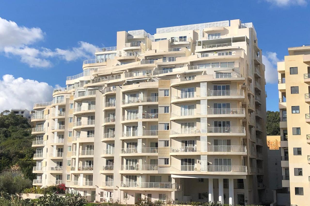 Modern Apartment In The Best Location, Perfect For Families Sliema Esterno foto
